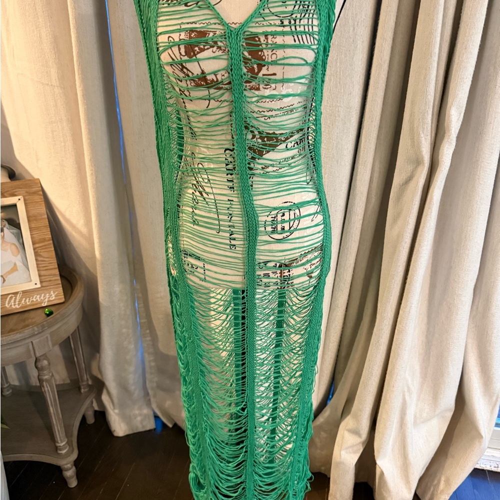 Green Sleeveless Maxi Dress